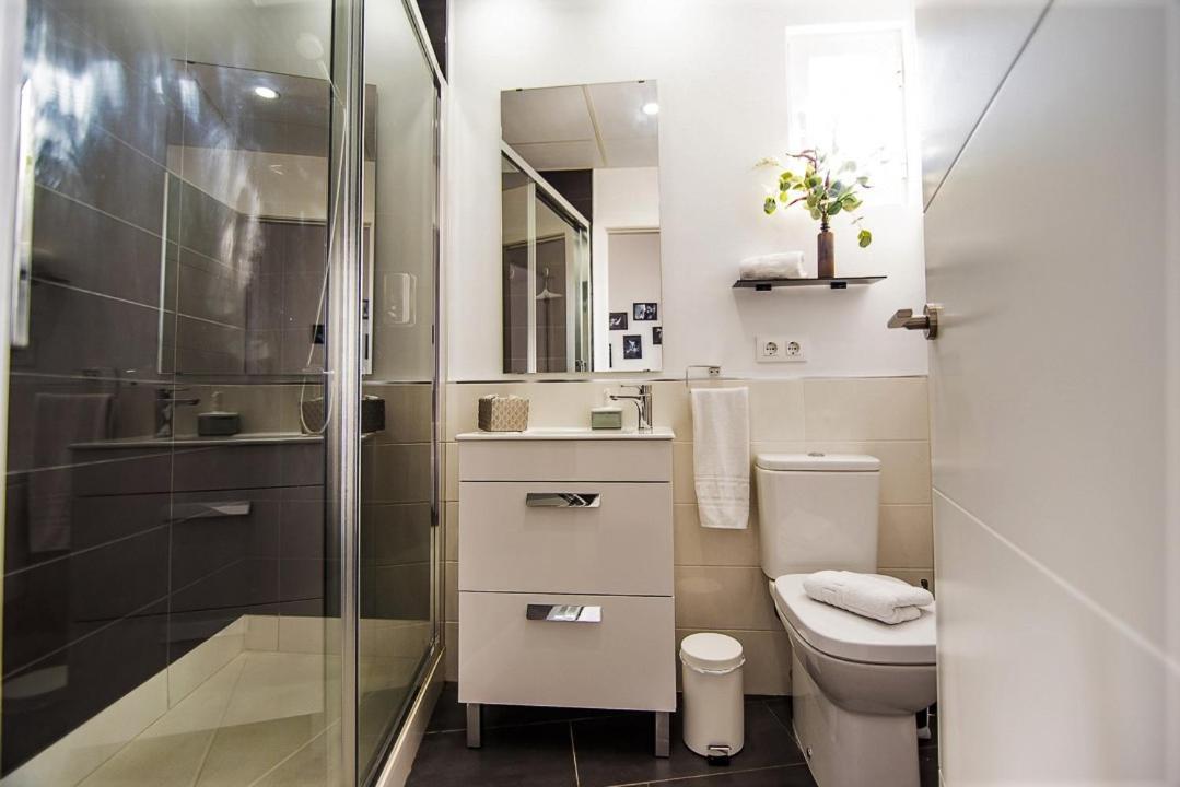 Tourist House Atico San Luis Apartman Sevilla Kültér fotó